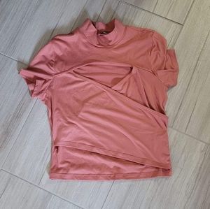 NWOT Front cutout Crop top